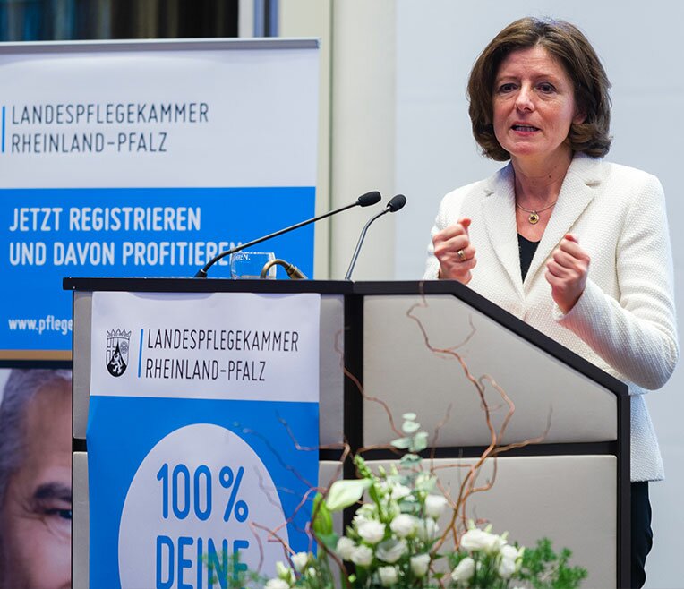 Das Kind muss laufen lernen